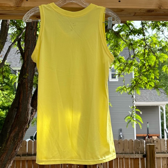 NIKE NWOT Light Yellow Tank Sleeveless Top Dri Fit Running Workout Medium - Picture 4 of 12